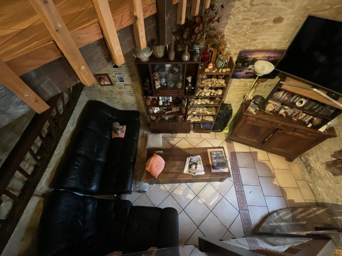 Chambres, Table D'Hotes Et Gites Les Mesanges Saint-Jean-de-Sauves Exterior foto